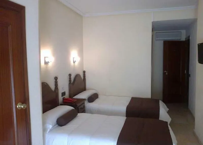 Hotel Emperatriz Ii 2*